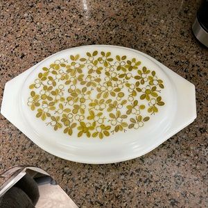Vintage Pyrex Dish